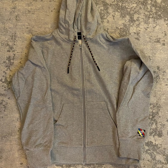 Peloton Gray Hoodie - Picture 3 of 5